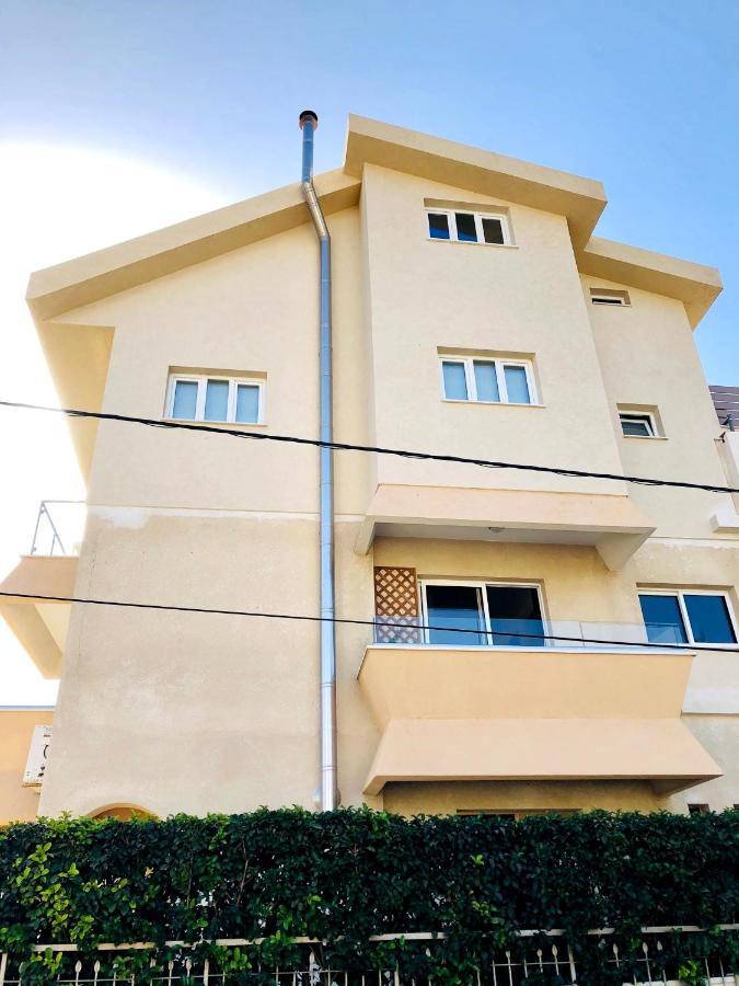 Silver Apartment - Loft Лімасол Екстер'єр фото