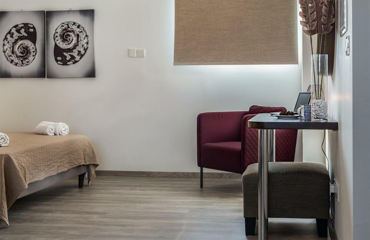 Silver Apartment - Loft Лімасол Екстер'єр фото