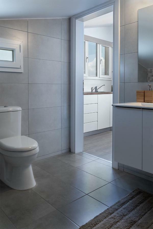Silver Apartment - Loft Лімасол Екстер'єр фото